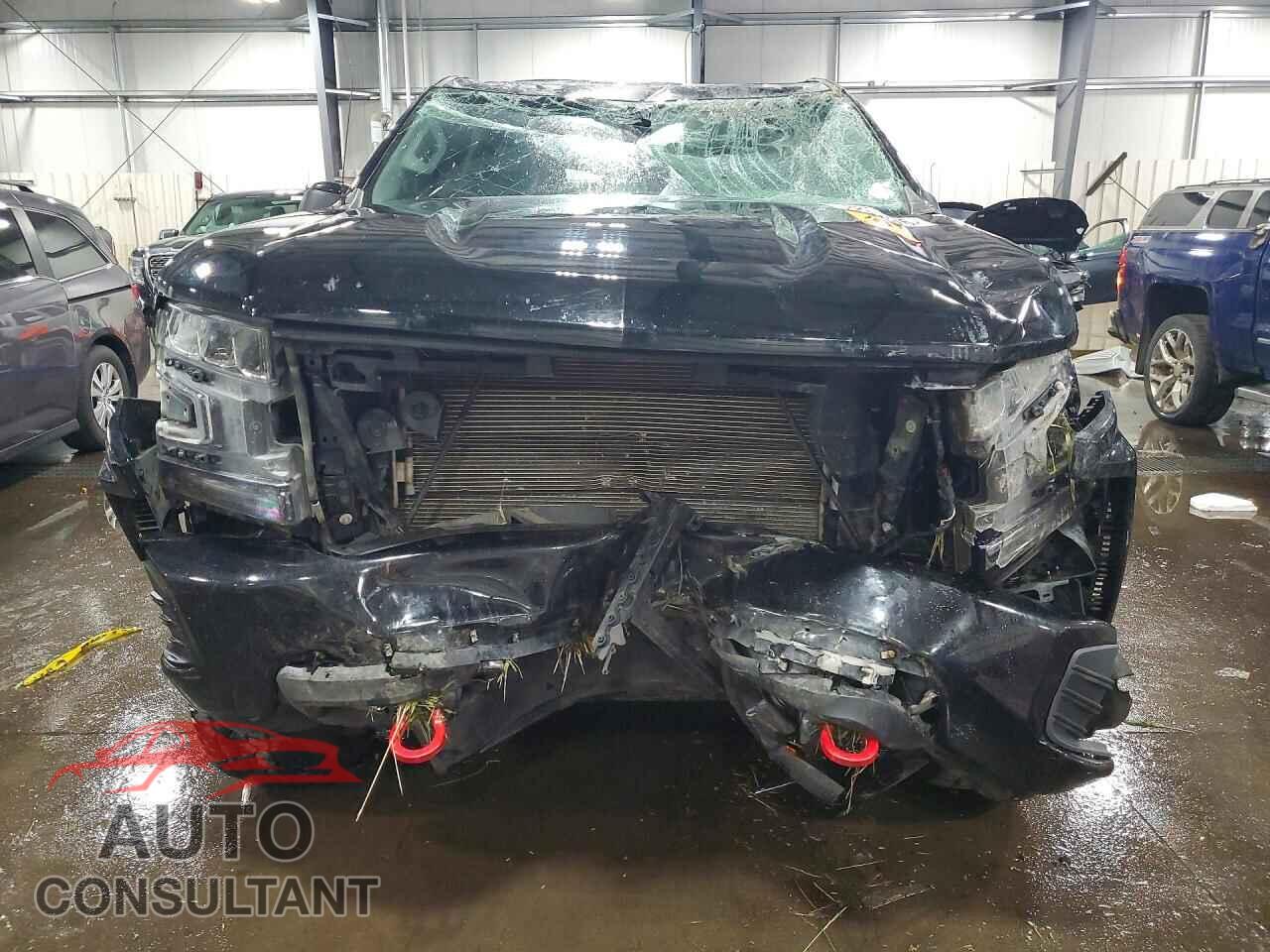 CHEVROLET SILVERADO 2021 - 1GCPYFED1MZ158564