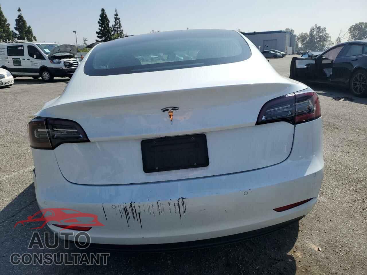 TESLA MODEL 3 2020 - 5YJ3E1EA5LF632178