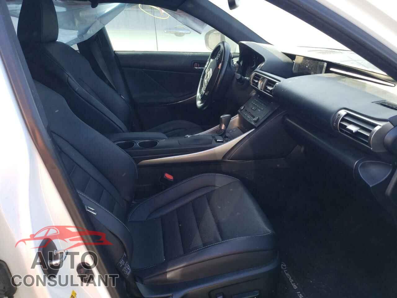 LEXUS IS 2016 - JTHBA1D21G5012189
