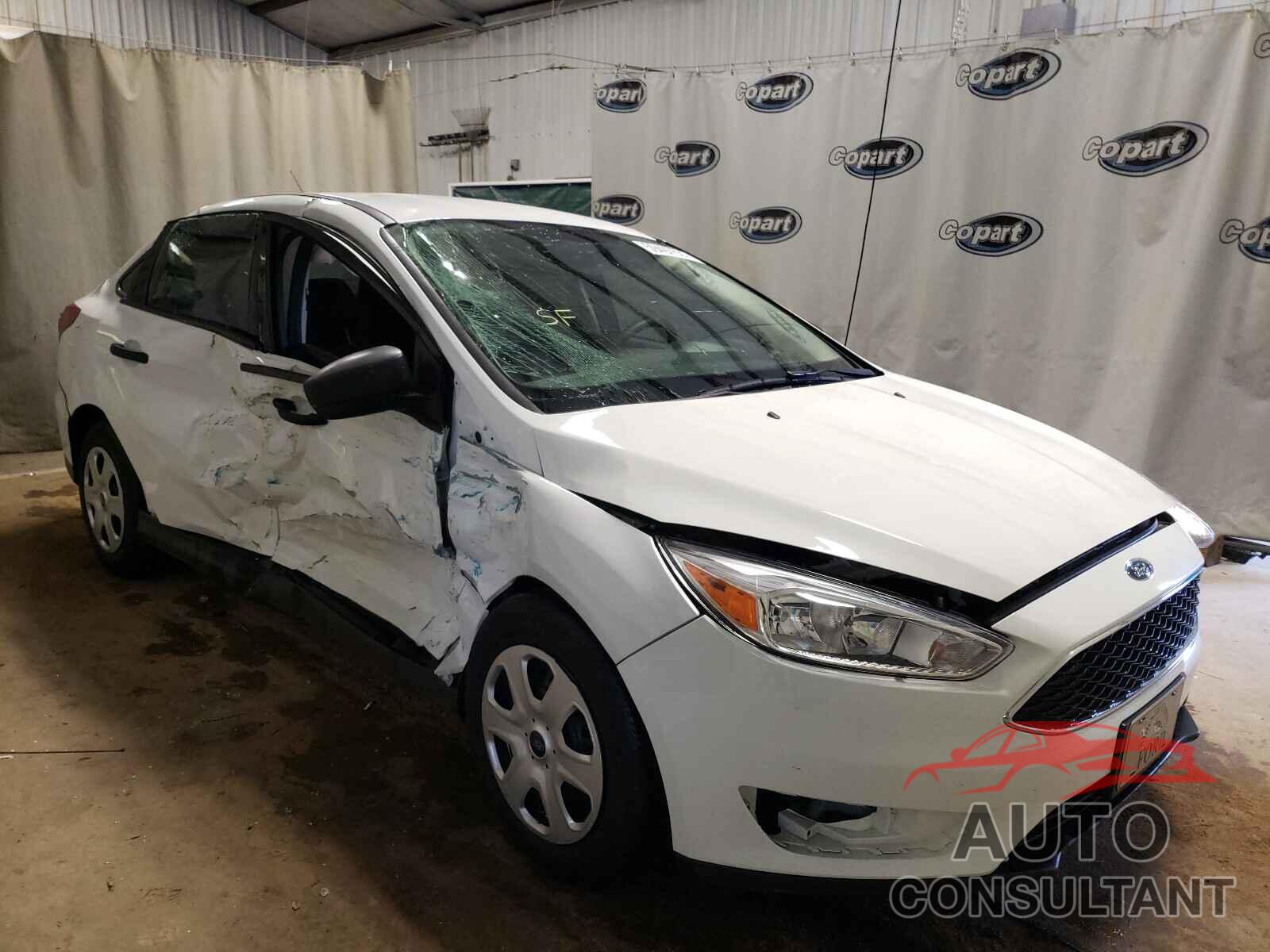 FORD FOCUS 2017 - 1FADP3E22HL301684