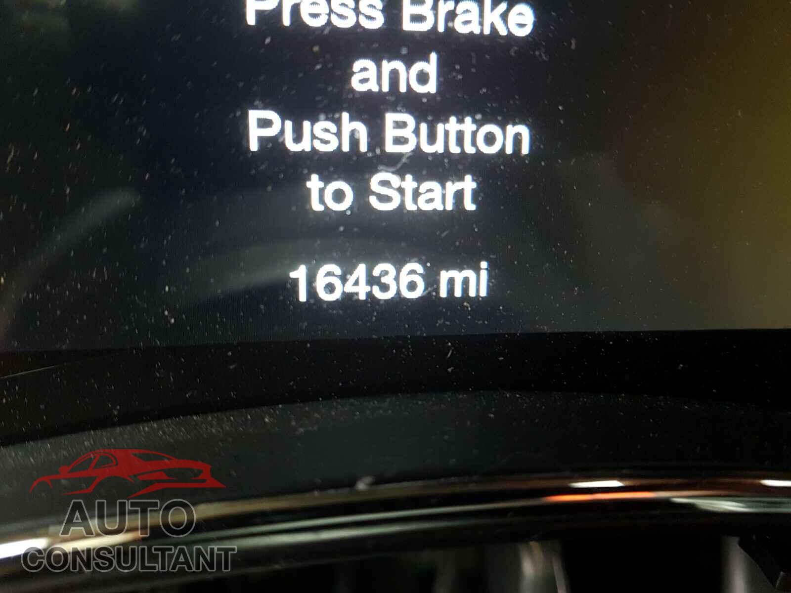 DODGE DURANGO 2019 - 1C4RDJDG2KC807386