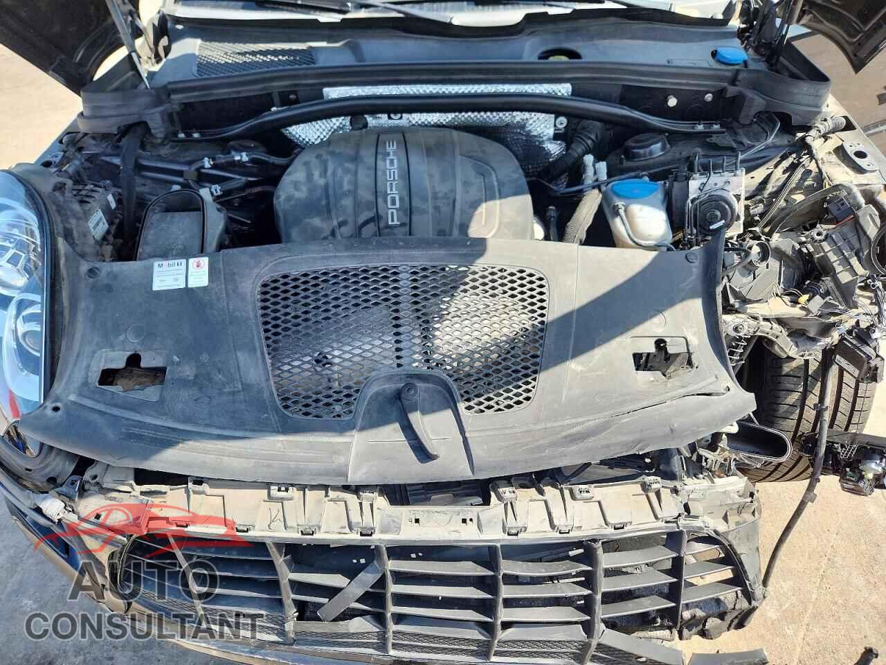 PORSCHE MACAN 2018 - WP1AA2A59JLB13810