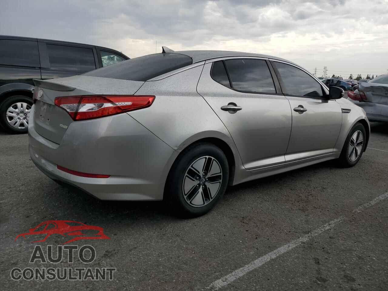 KIA OPTIMA 2011 - KNAGM4AD4B5001408