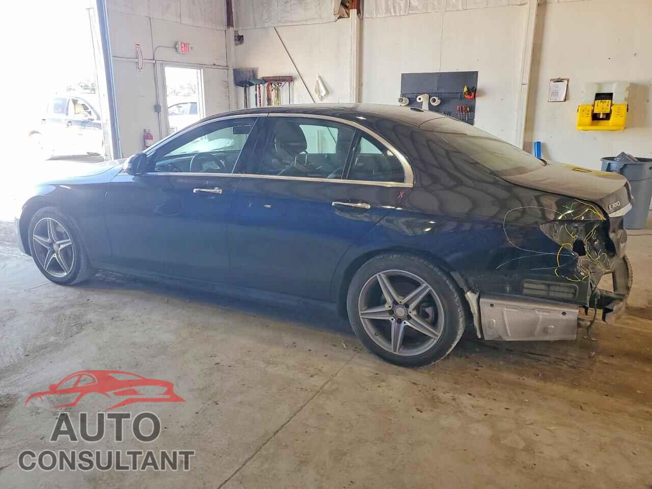 MERCEDES-BENZ E-CLASS 2017 - WDDZF4KB5HA023295