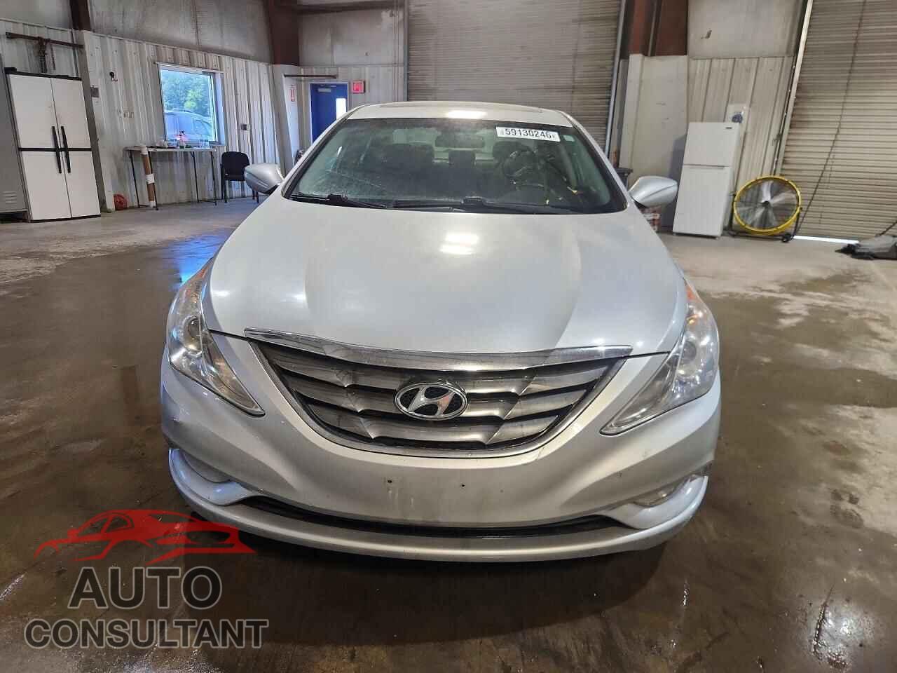 HYUNDAI SONATA 2011 - 5NPEC4AC2BH252660