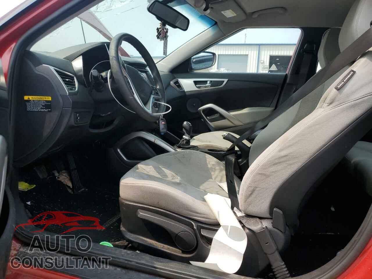 HYUNDAI VELOSTER 2012 - KMHTC6AD2CU067832