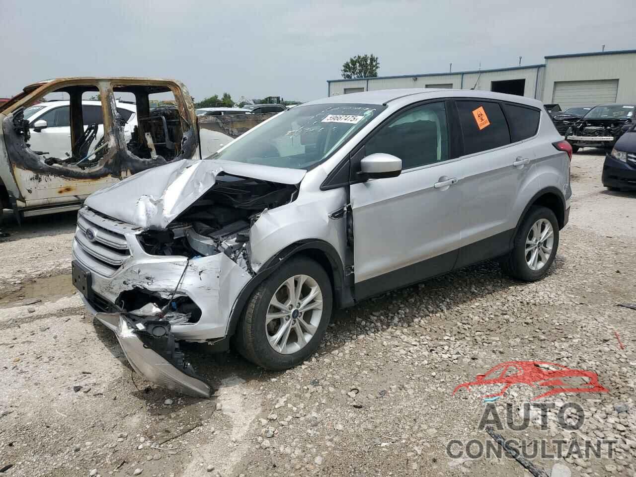 FORD ESCAPE 2019 - 1FMCU0GD1KUA34739
