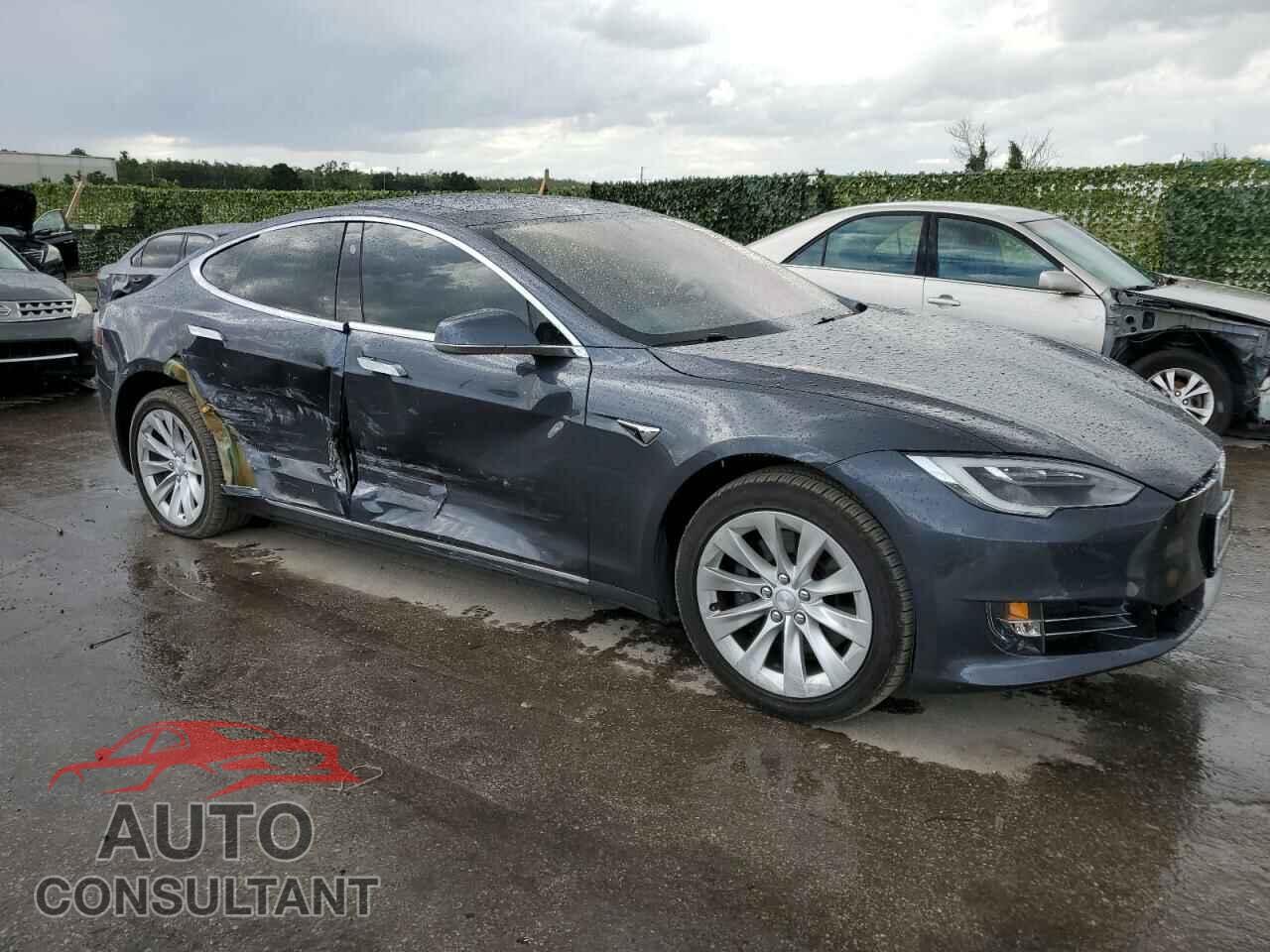 TESLA MODEL S 2018 - 5YJSA1E20JF281290
