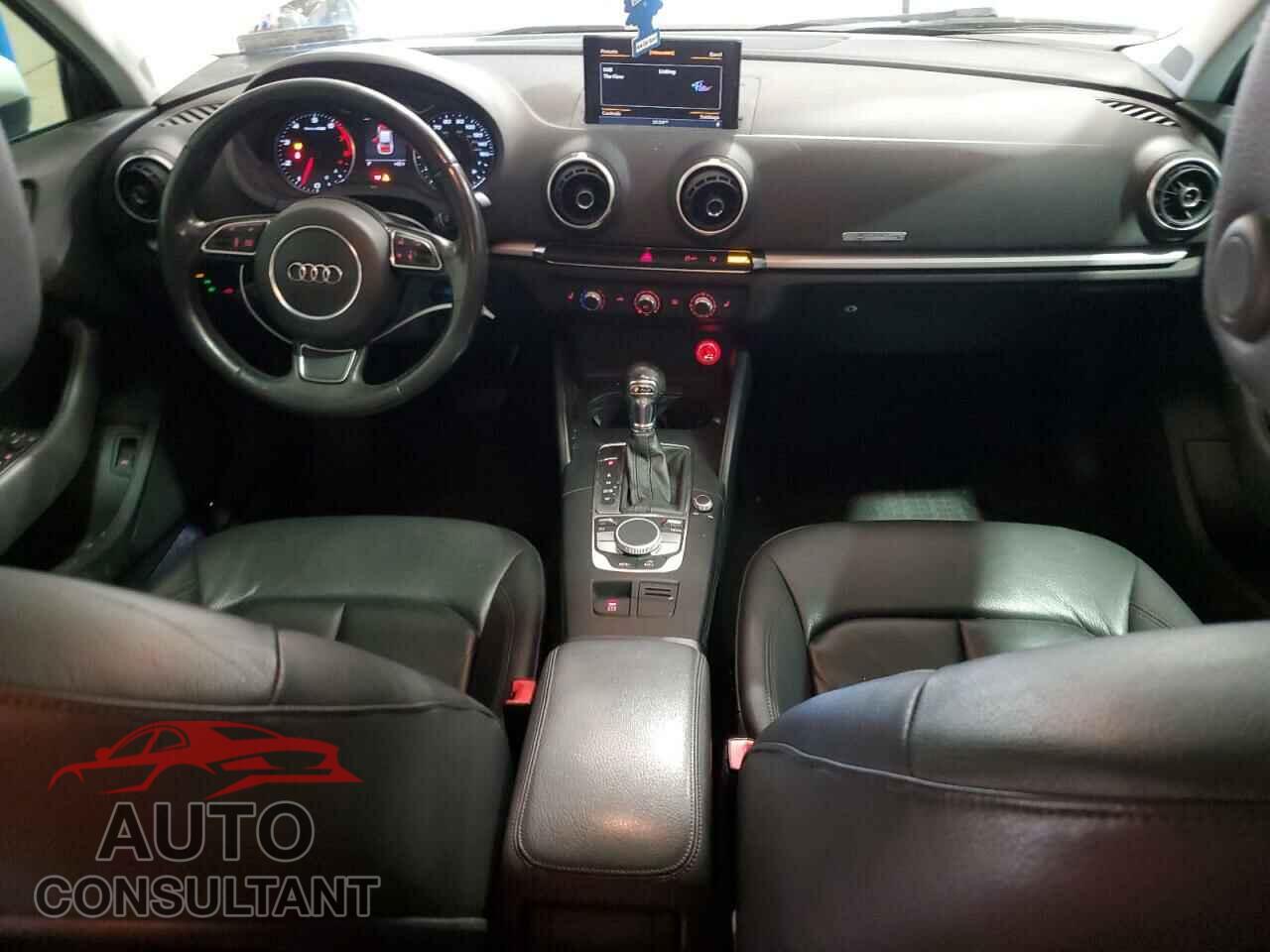 AUDI A3 2015 - WAUBFGFF6F1004257