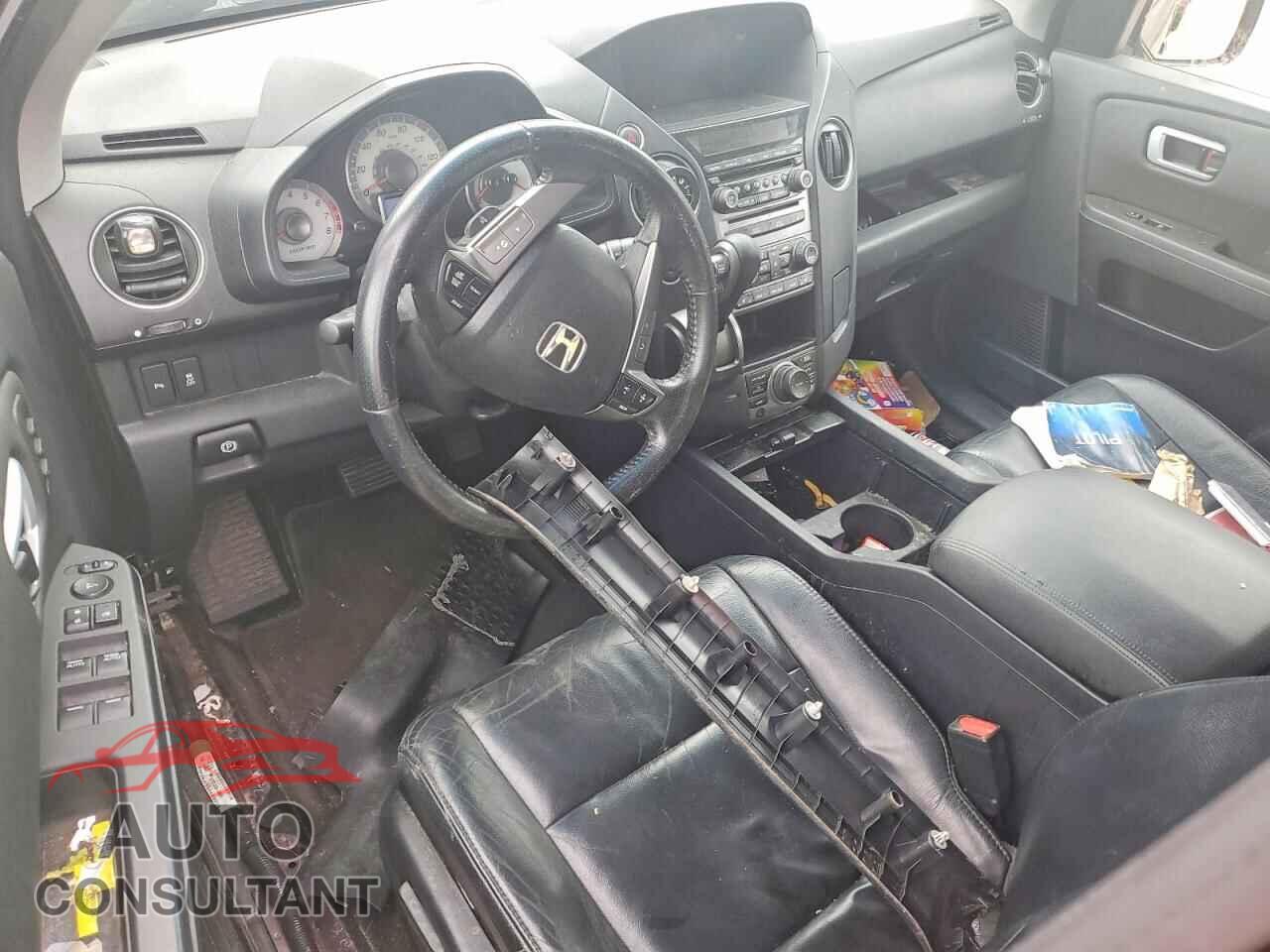 HONDA PILOT 2012 - 5FNYF4H98CB019820