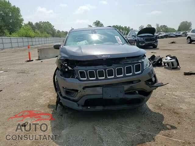 JEEP COMPASS 2018 - 3C4NJDBB5JT114847