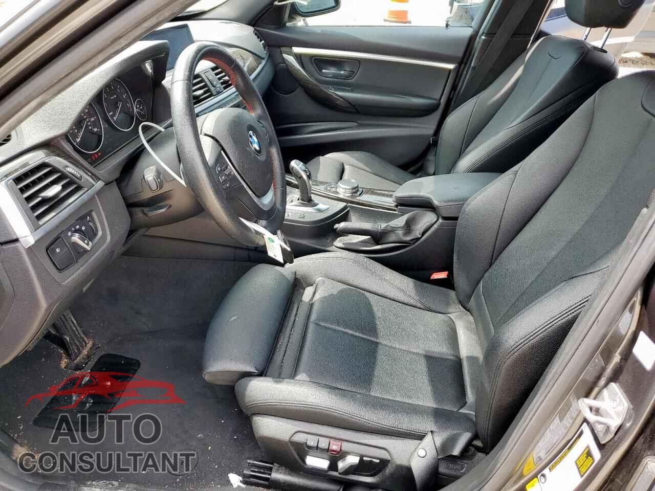BMW 3 SERIES 2016 - WBA8E9G54GNU28108