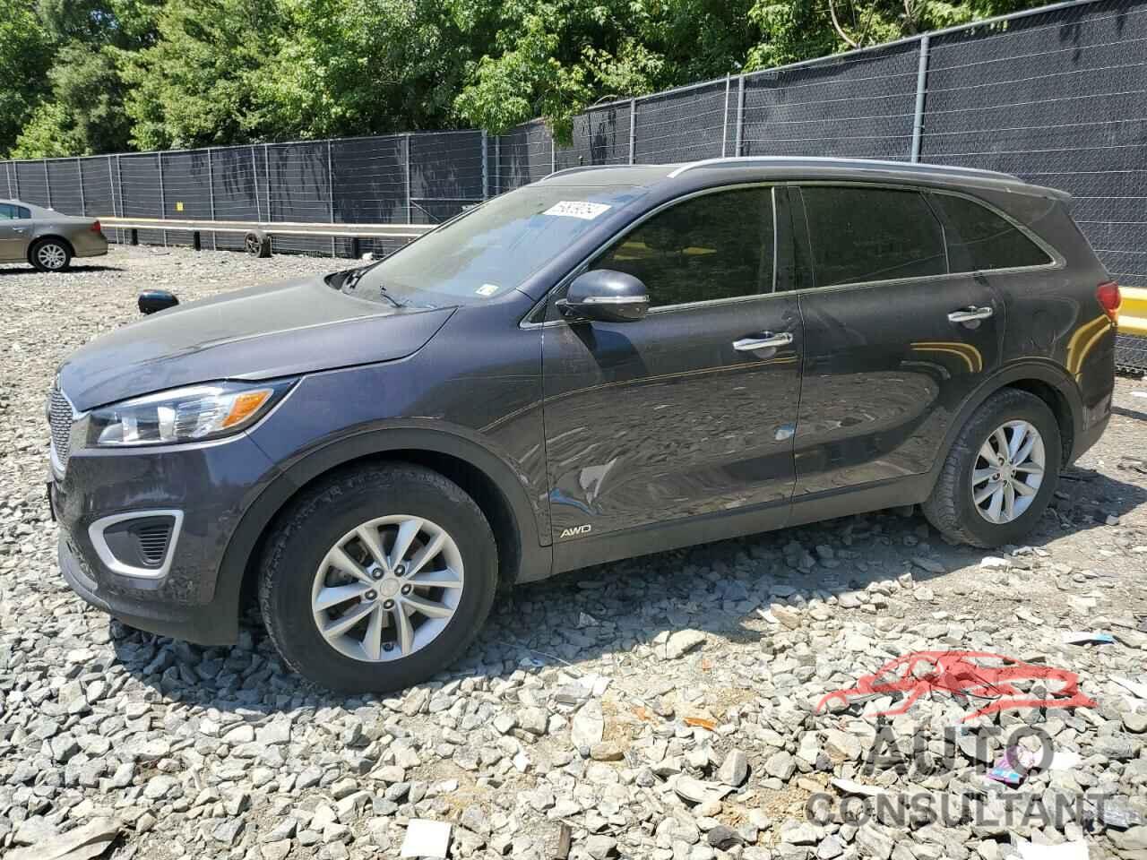 KIA SORENTO 2018 - 5XYPGDA32JG349487