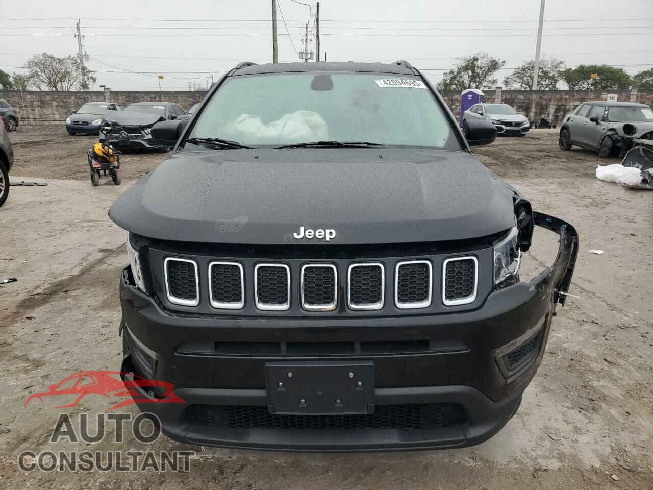 JEEP COMPASS 2021 - 3C4NJDAB5MT599030