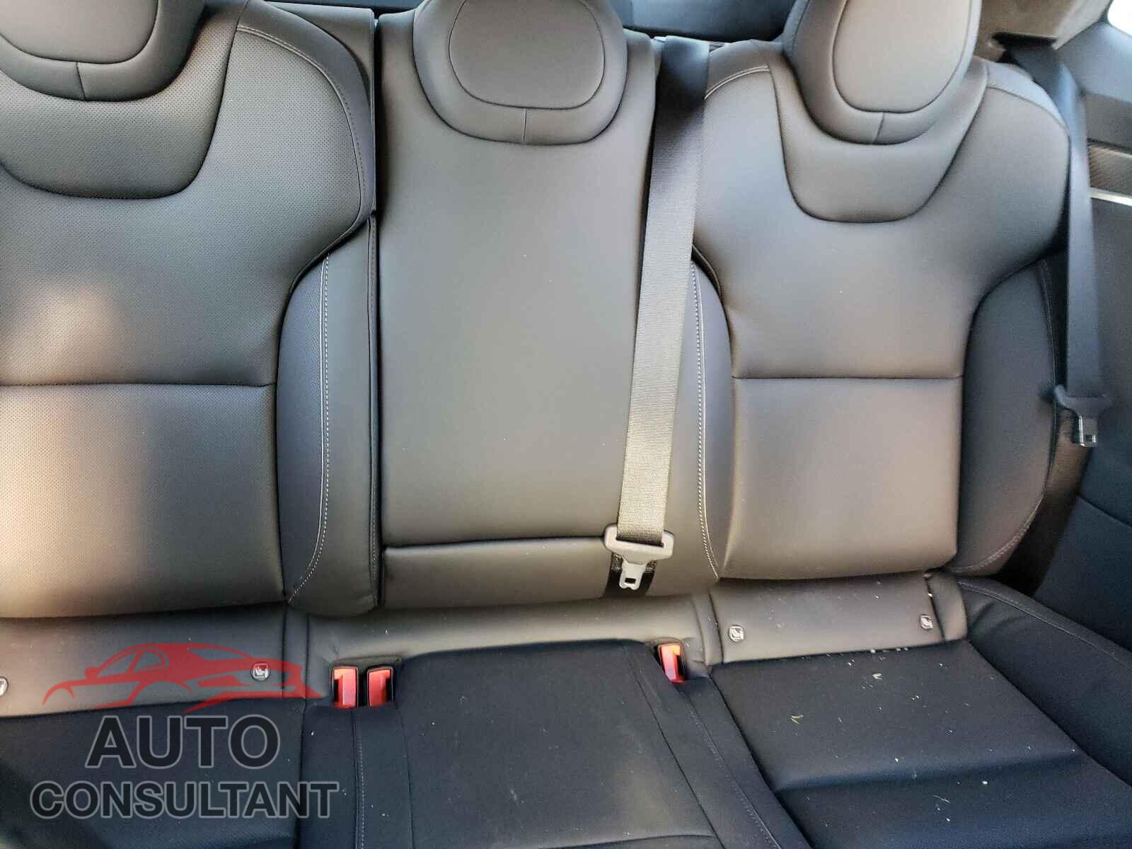 TESLA MODEL S 2021 - 5YJSA1E63MF436602