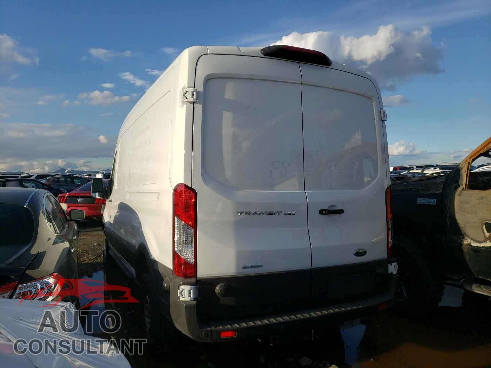 FORD TRANSIT CO 2019 - 1FTYR2CG9KKB83368