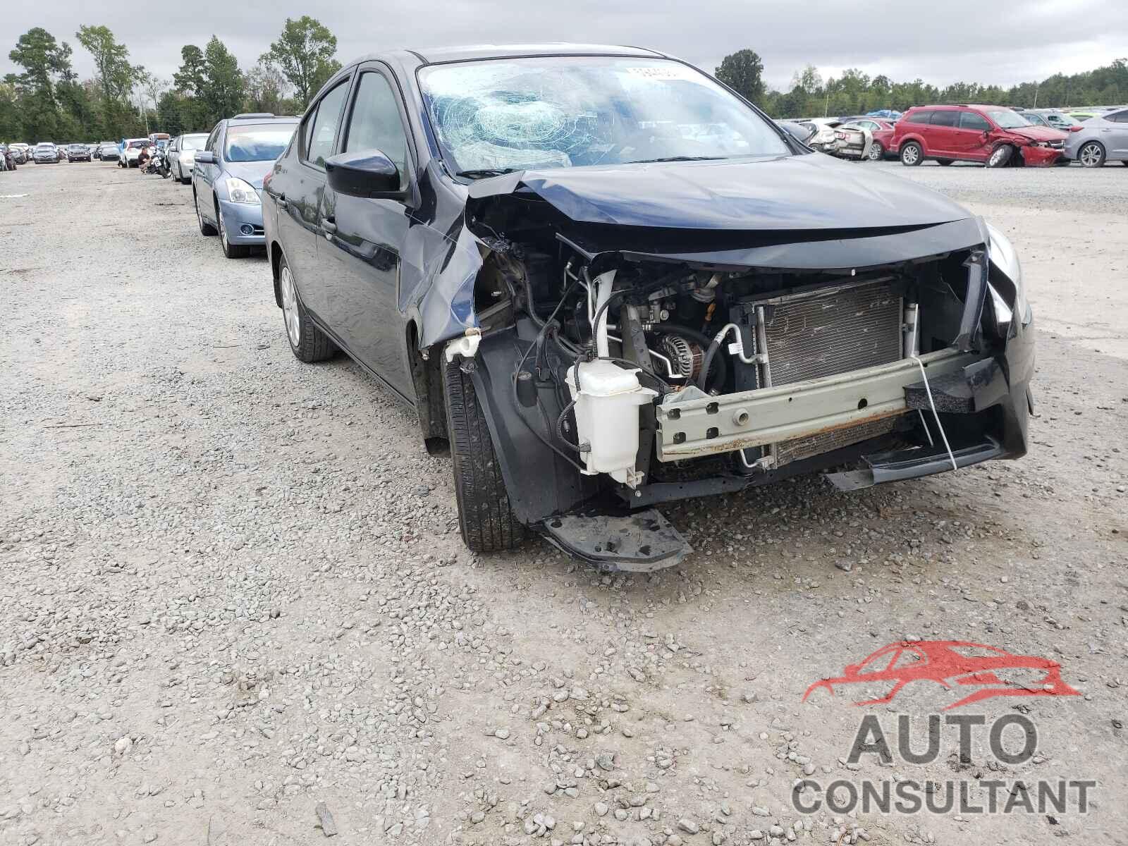 NISSAN VERSA 2017 - 3N1CN7AP3HL824837