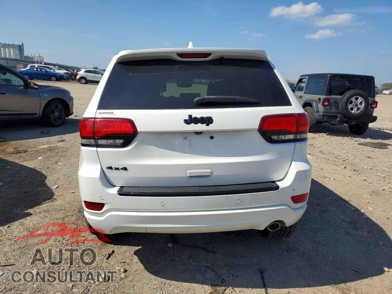 JEEP CHEROKEE 2018 - 1C4RJFAG7JC332469