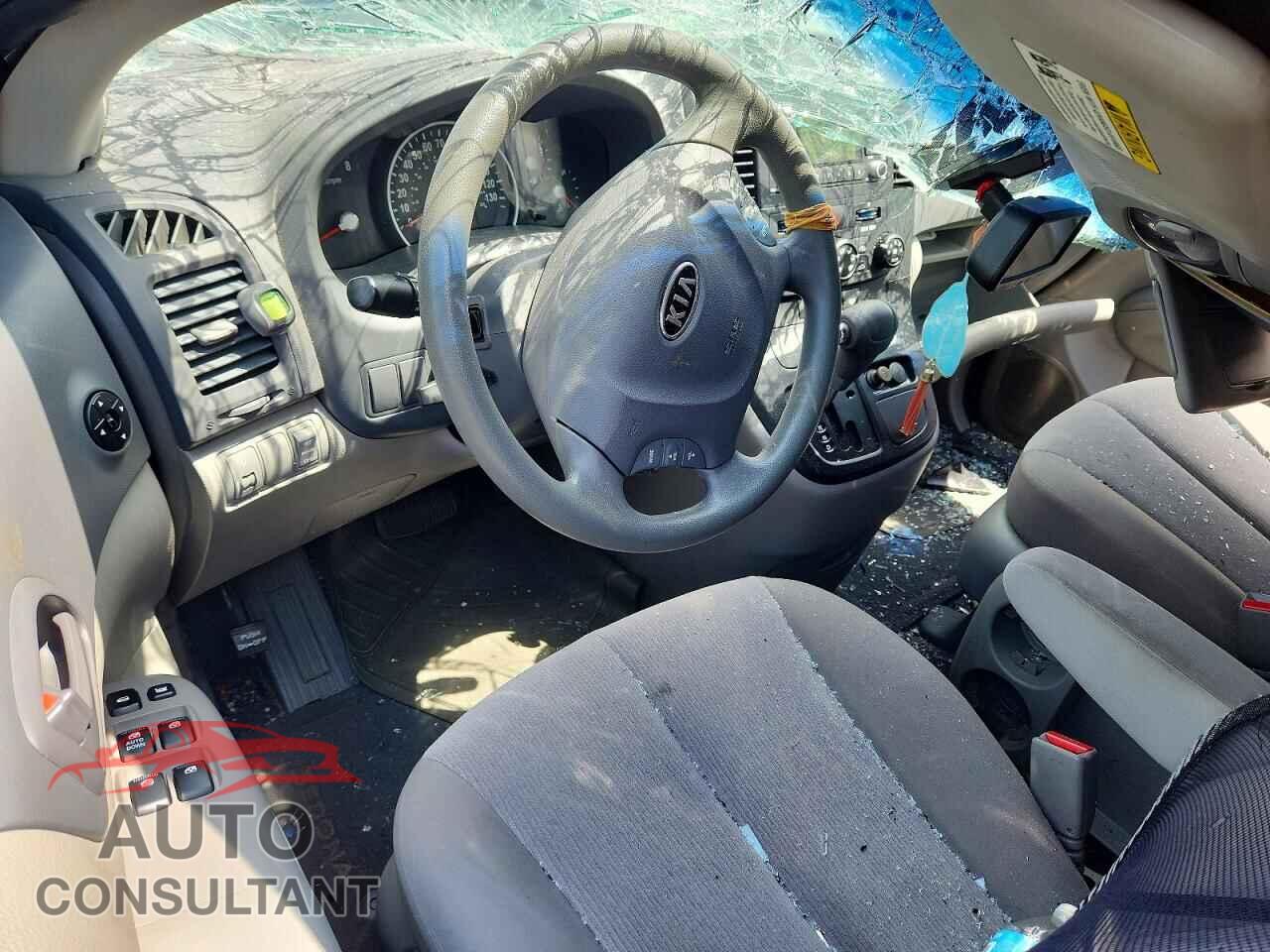 KIA SEDONA 2011 - KNDMG4C79B6387922