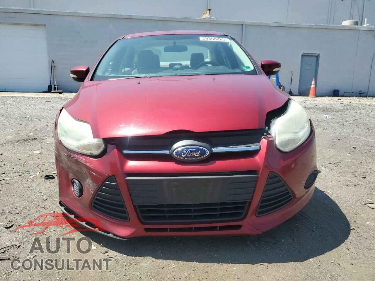 FORD FOCUS 2014 - 1FADP3F22EL227872