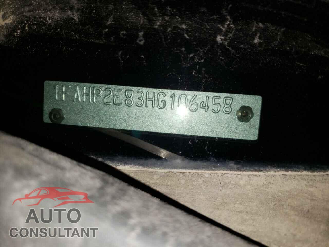 FORD TAURUS 2017 - 1FAHP2E83HG106458