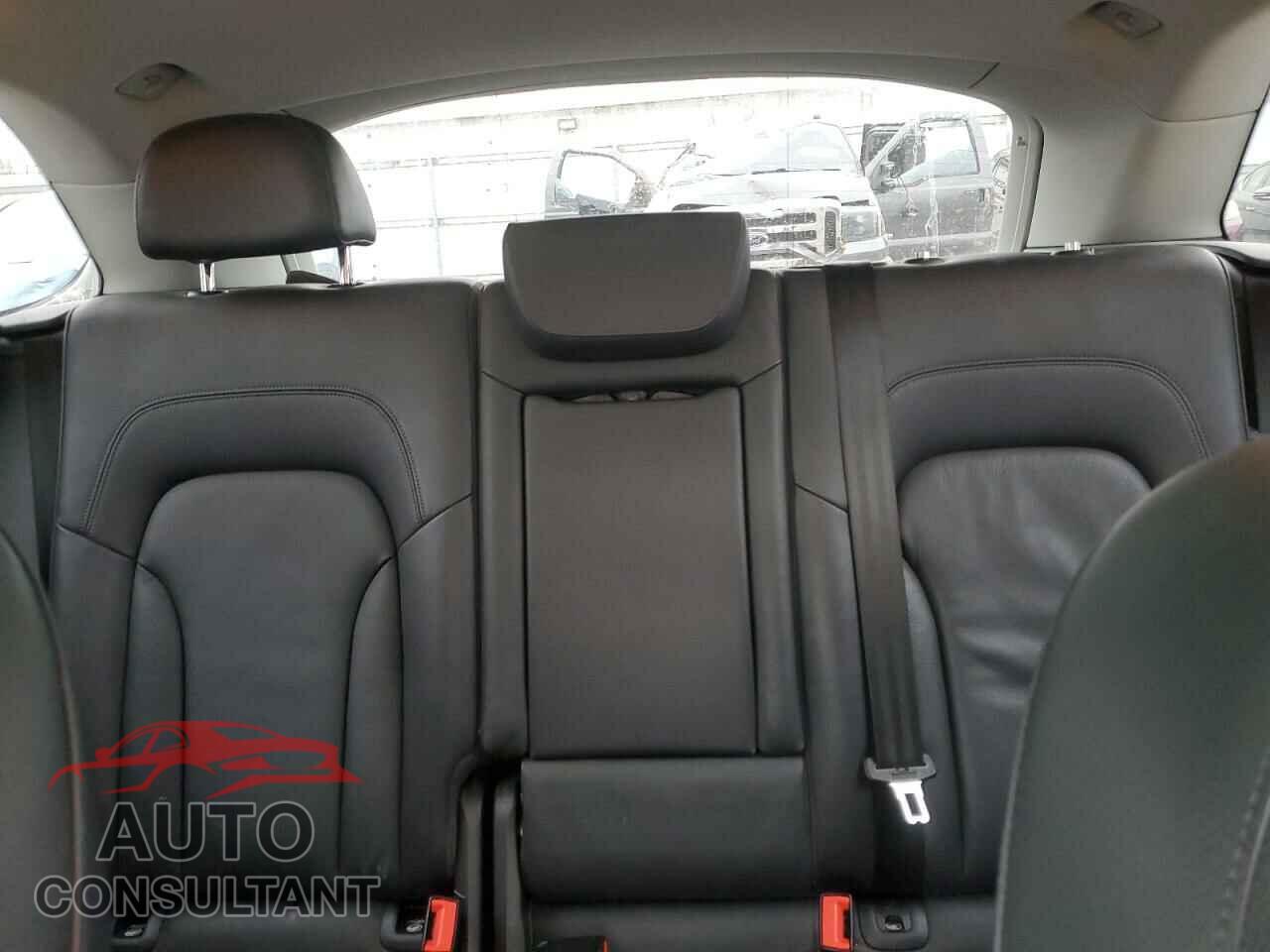 AUDI Q5 2014 - WA1LFAFP3EA060176