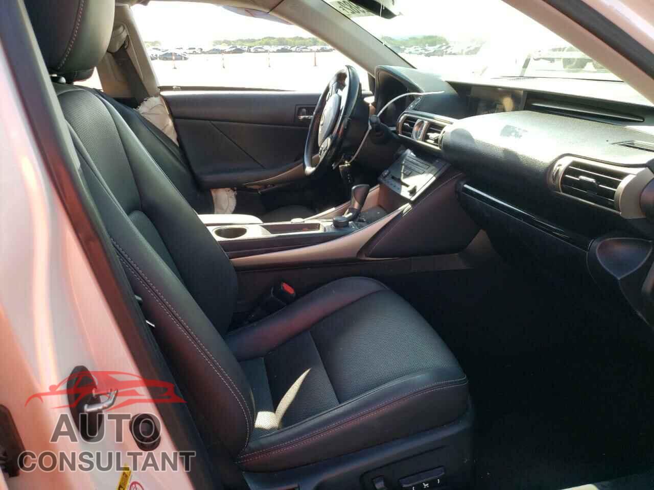 LEXUS IS 2016 - JTHBA1D28G5017633