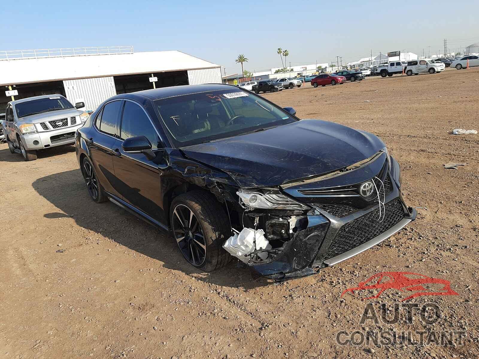 TOYOTA CAMRY 2018 - 4T1B61HK5JU507372