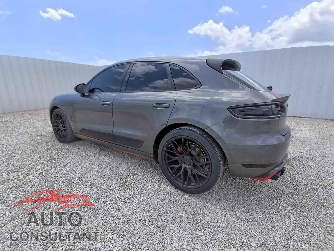 PORSCHE MACAN 2015 - WP1AB2A5XFLB57433