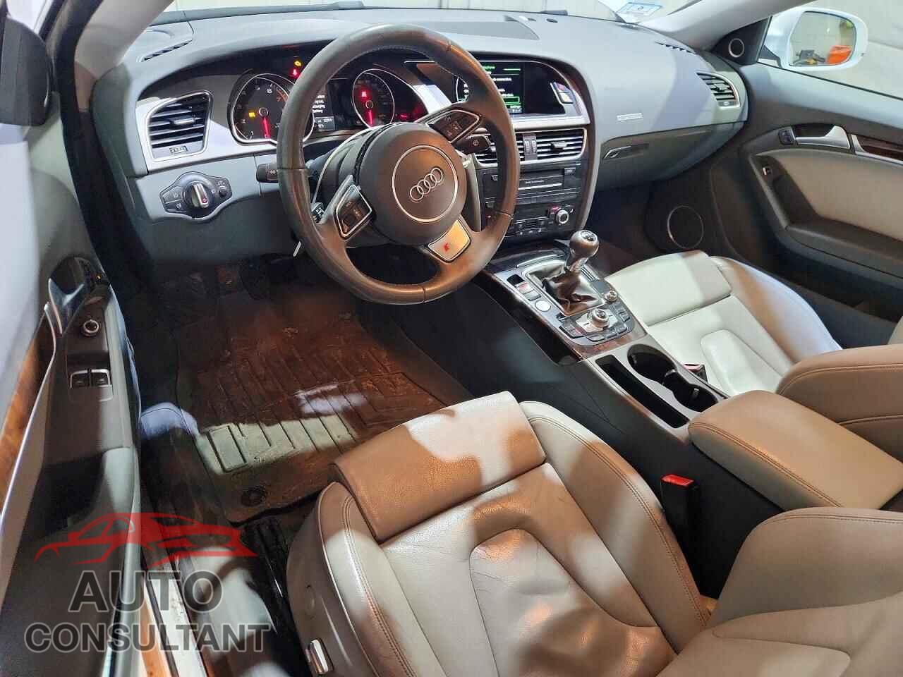 AUDI A5 2013 - WAURFAFR0DA046457