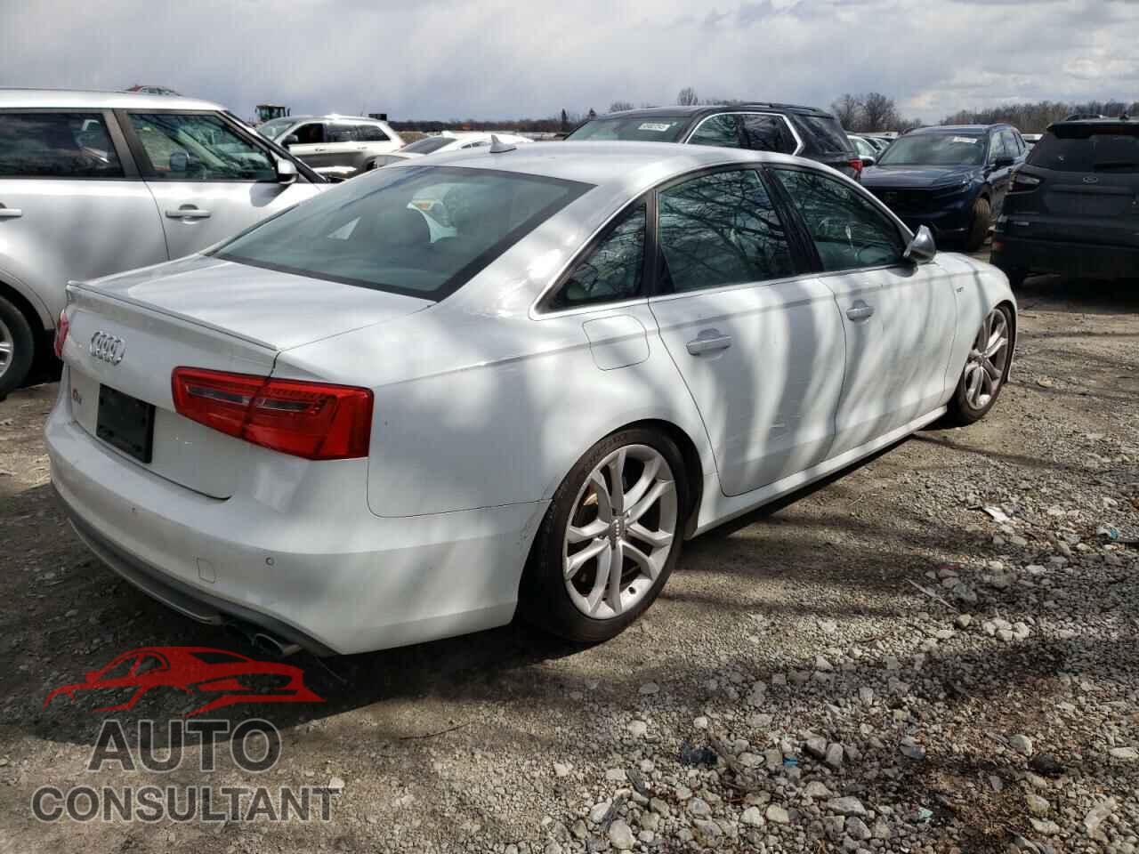 AUDI S6/RS6 2013 - WAUF2AFC8DN083775