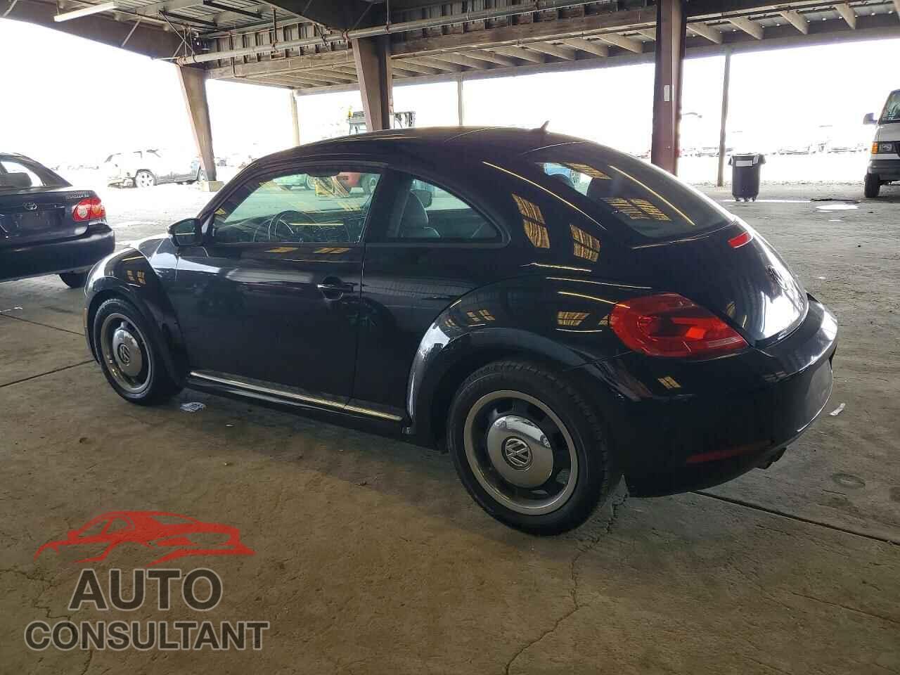 VOLKSWAGEN BEETLE 2012 - 3VWJP7AT7CM620215