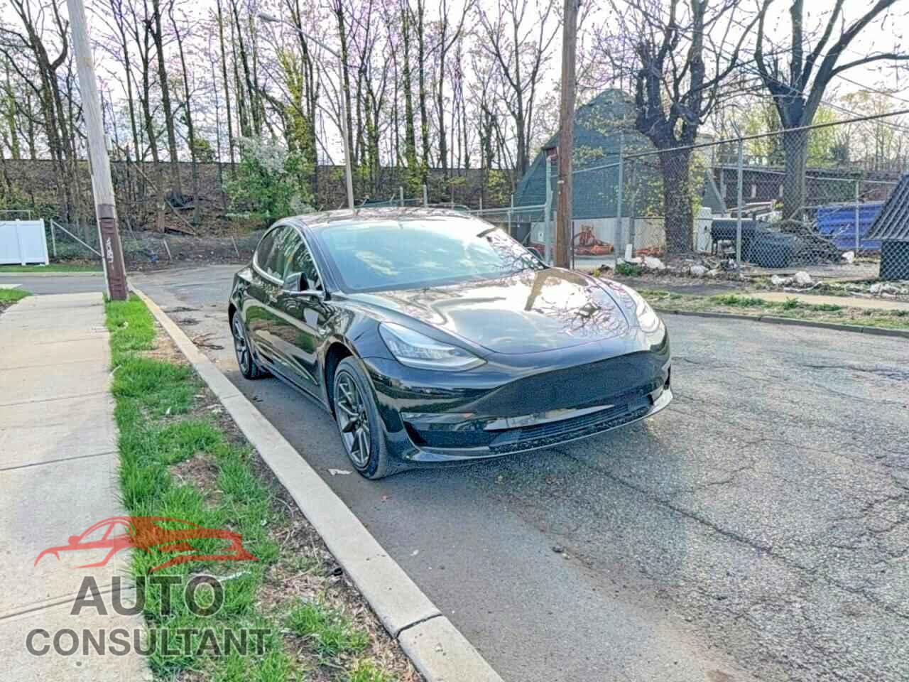 TESLA MODEL 3 2019 - 5YJ3E1EA5KF398512