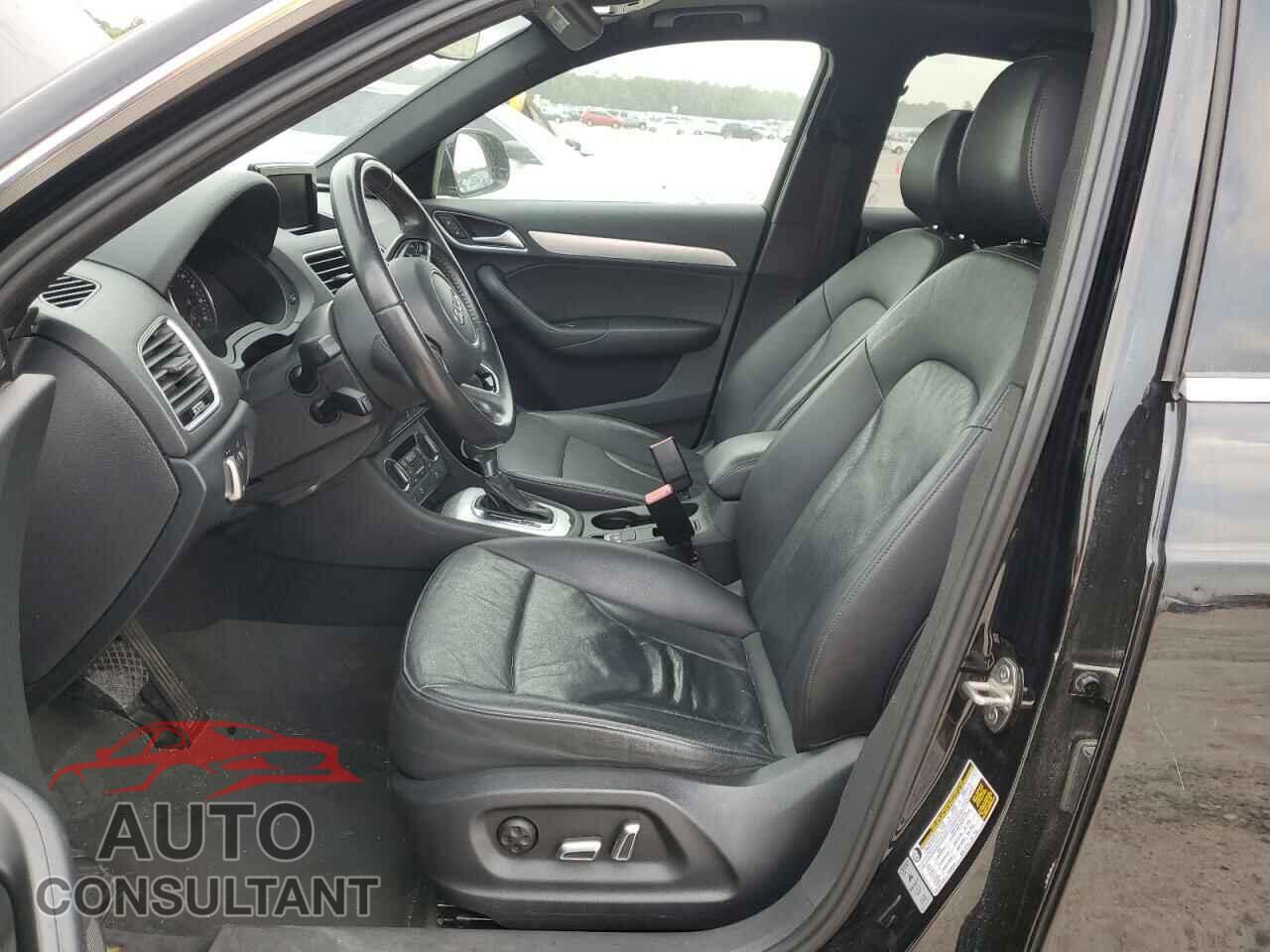 AUDI Q3 2016 - WA1BFCFS6GR021033