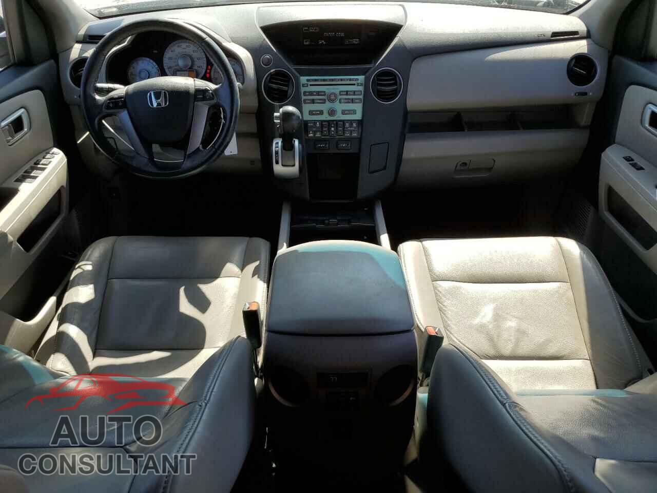 HONDA PILOT 2011 - 5FNYF3H5XBB025463