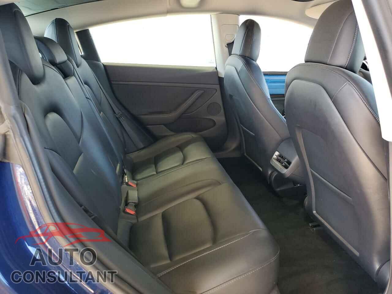 TESLA MODEL 3 2022 - 5YJ3E1EB7NF185168