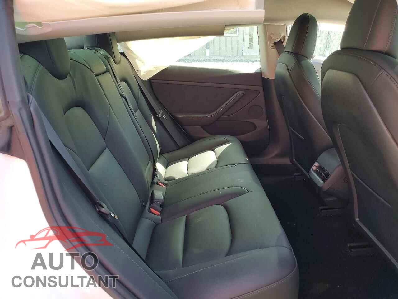 TESLA MODEL 3 2021 - 5YJ3E1EA9MF093971