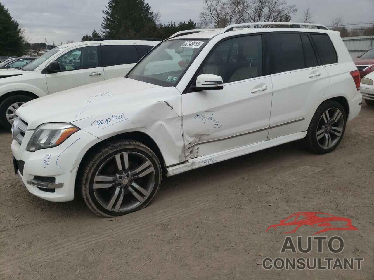 MERCEDES-BENZ GLK-CLASS 2013 - WDCGG8JB4DG018825