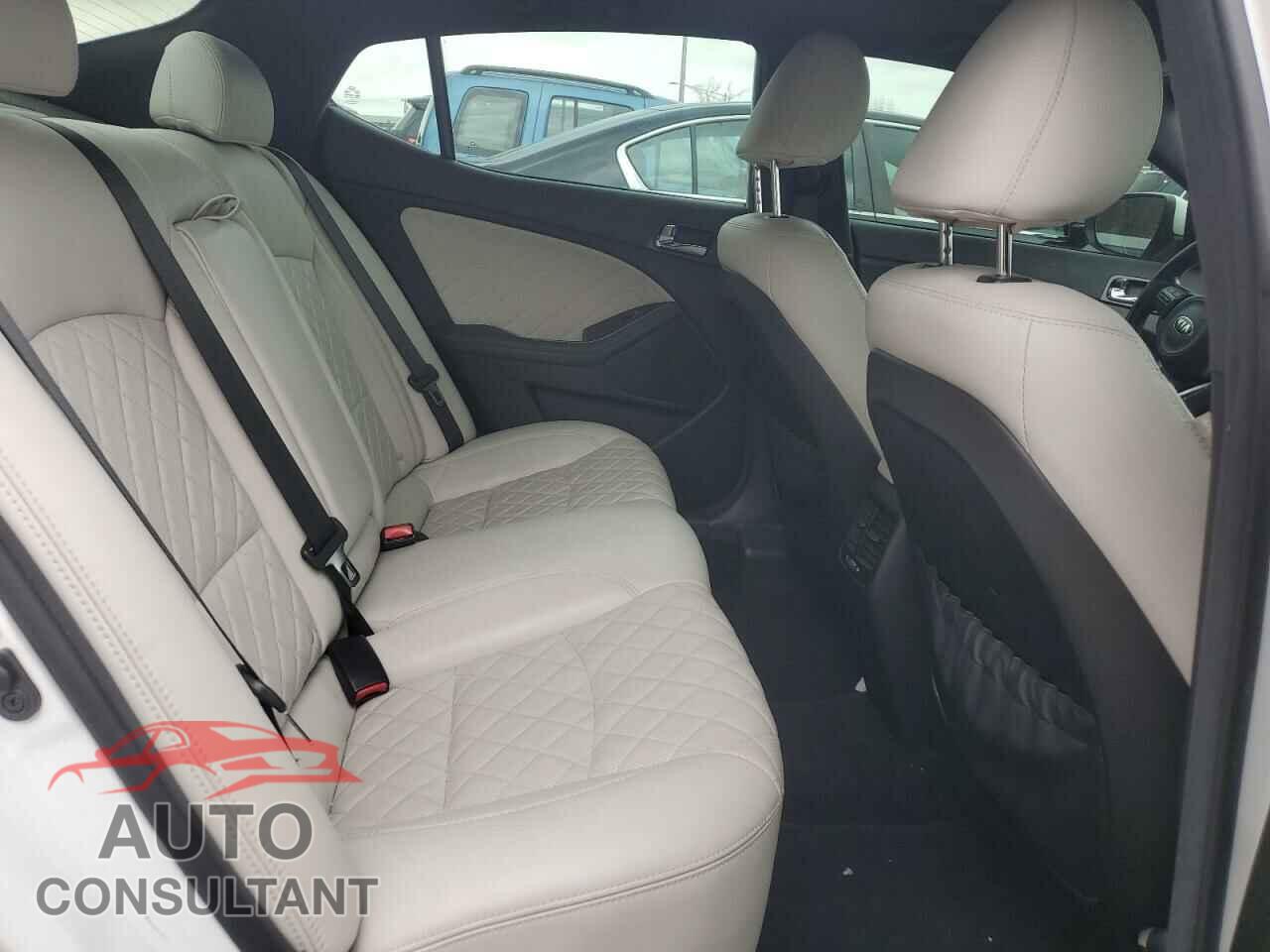 KIA OPTIMA 2014 - 5XXGR4A64EG348677