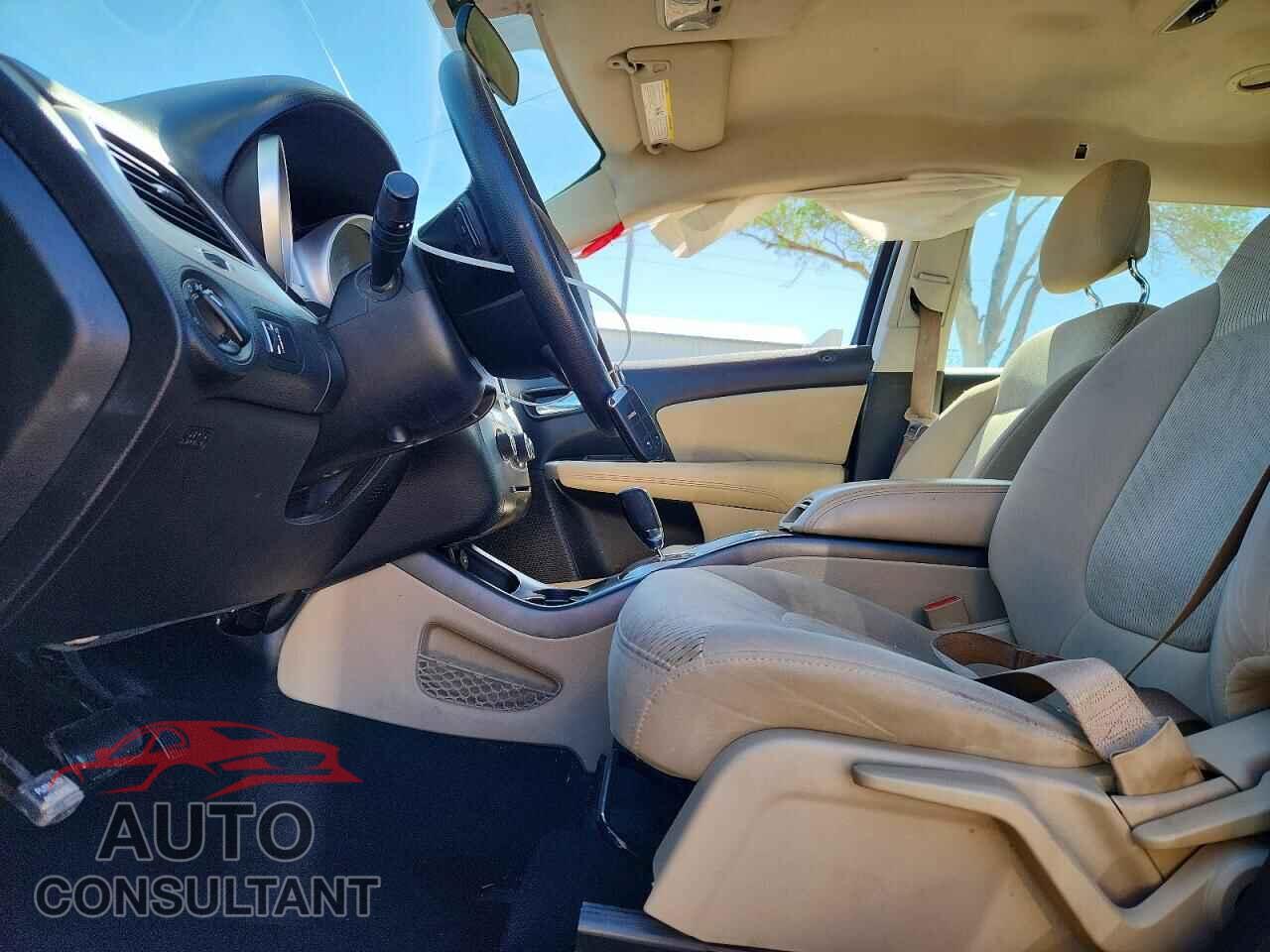 DODGE JOURNEY 2015 - 3C4PDCAB7FT659726