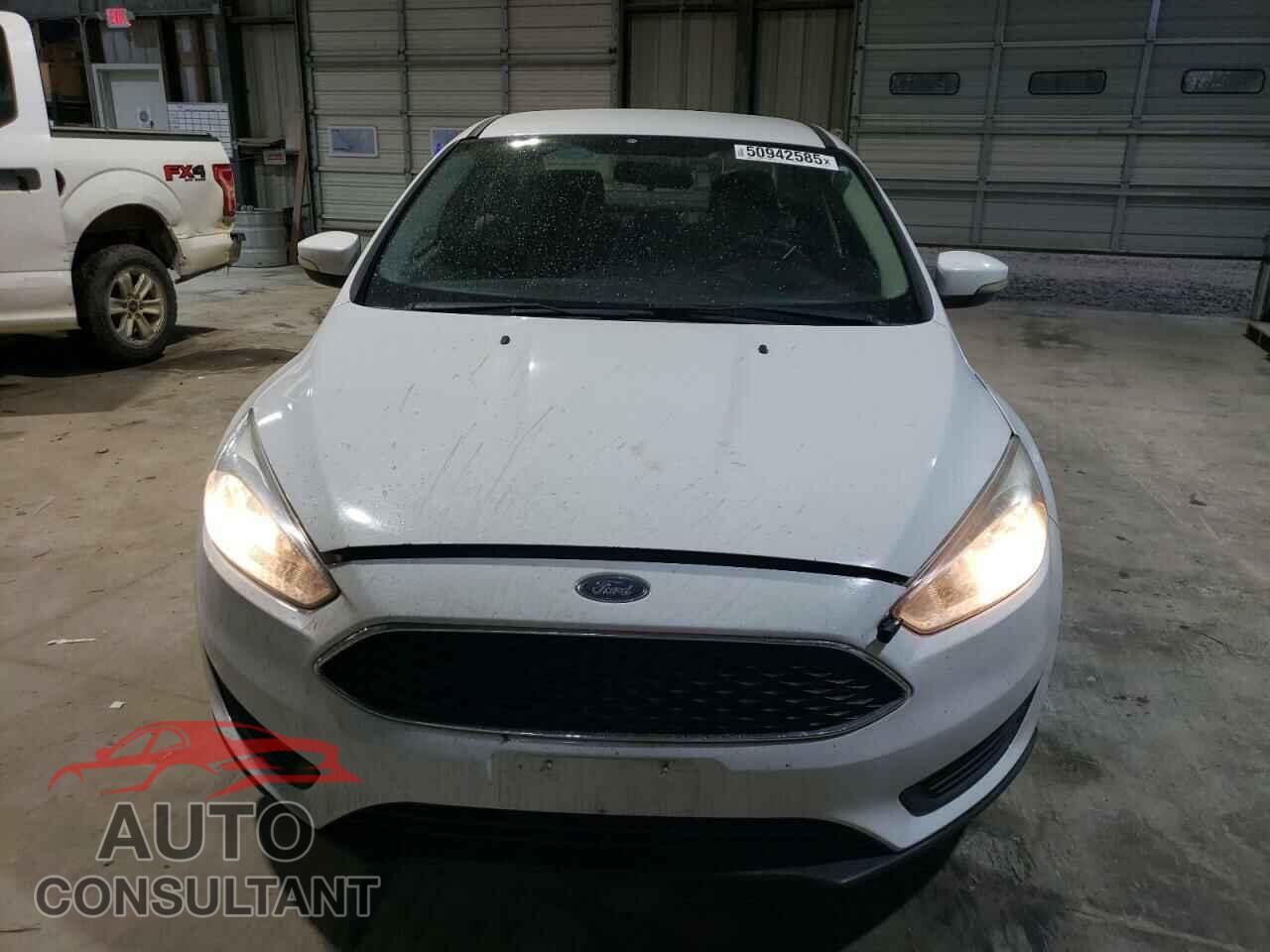 FORD FOCUS 2017 - 1FADP3F22HL267664