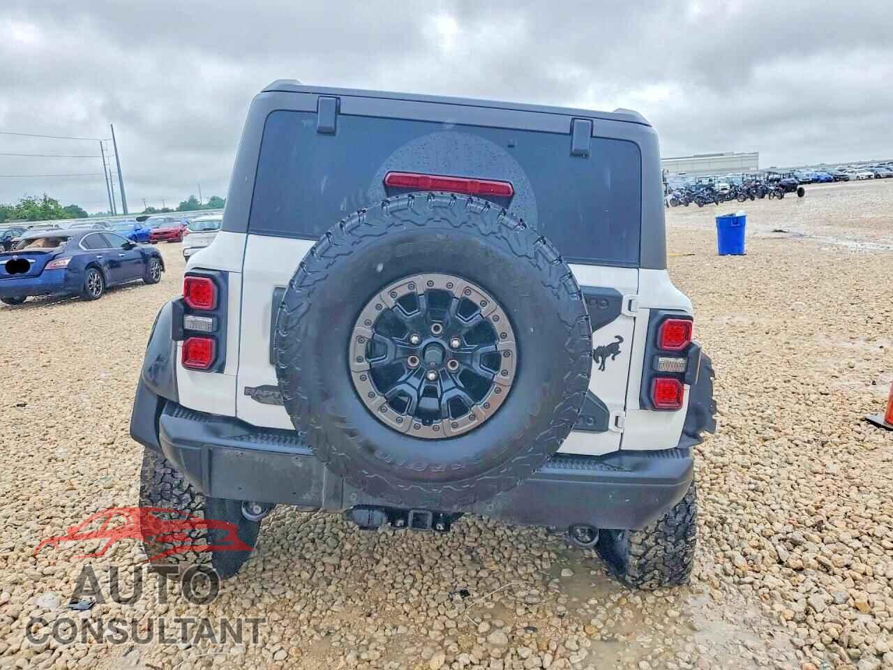 FORD BRONCO 2023 - 1FMEE5JR8PLB00501