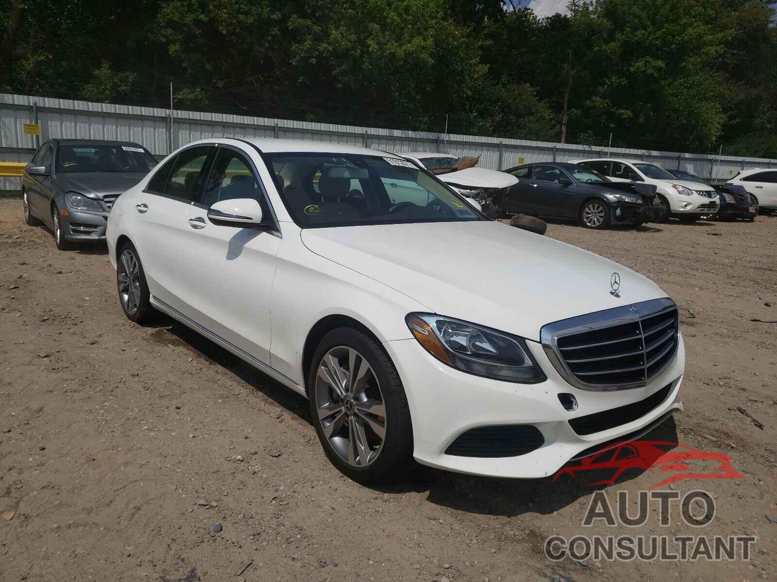 MERCEDES-BENZ C-CLASS 2017 - 55SWF4KB3HU221361