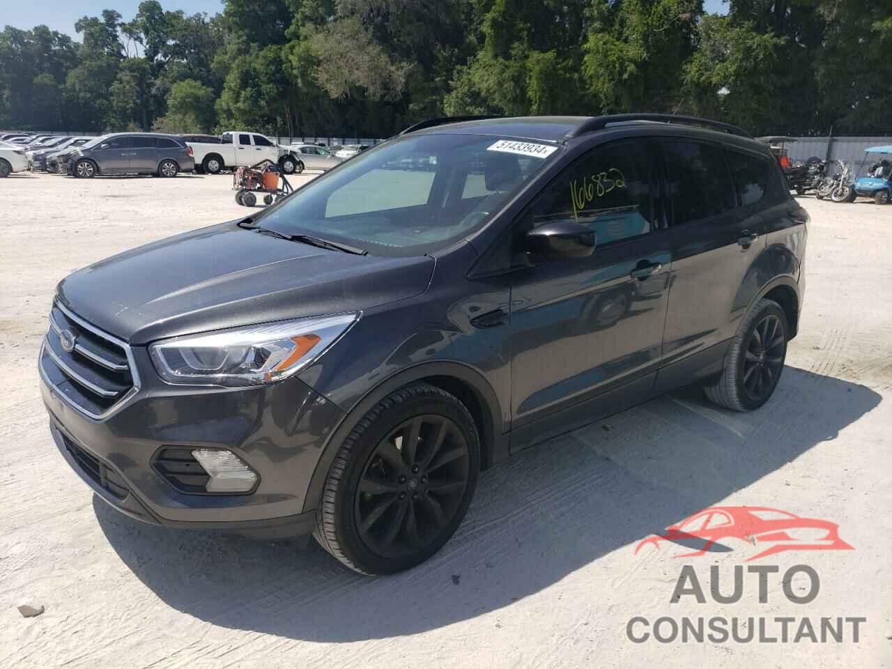 FORD ESCAPE 2017 - 1FMCU0G94HUC31649