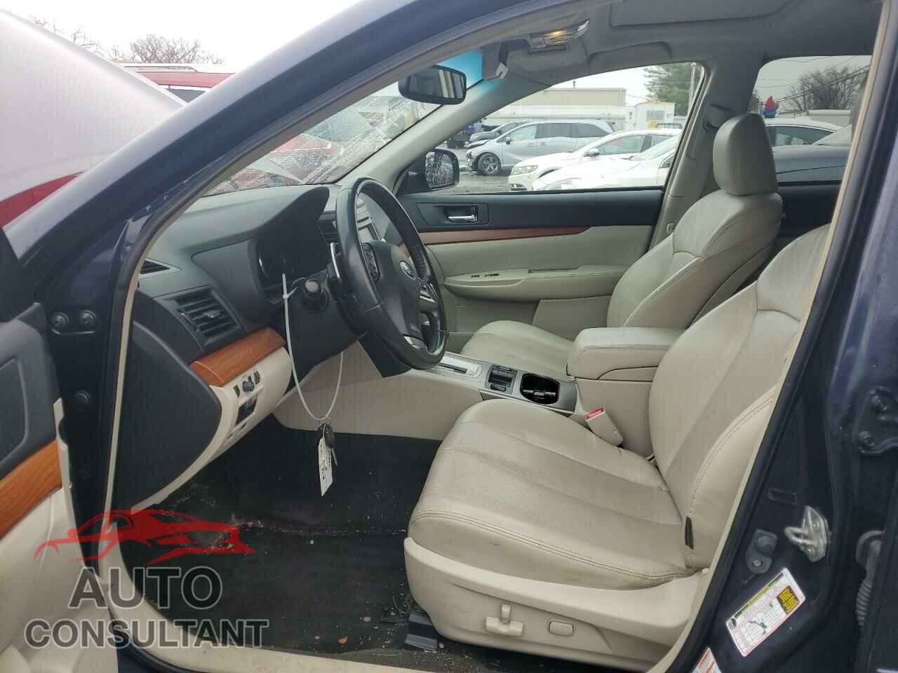 SUBARU OUTBACK 2013 - 4S4BRBKC5D3200616