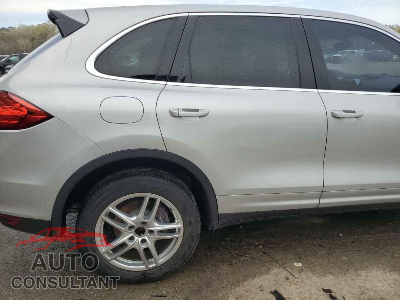 PORSCHE CAYENNE 2013 - WP1AF2A29DLA41793