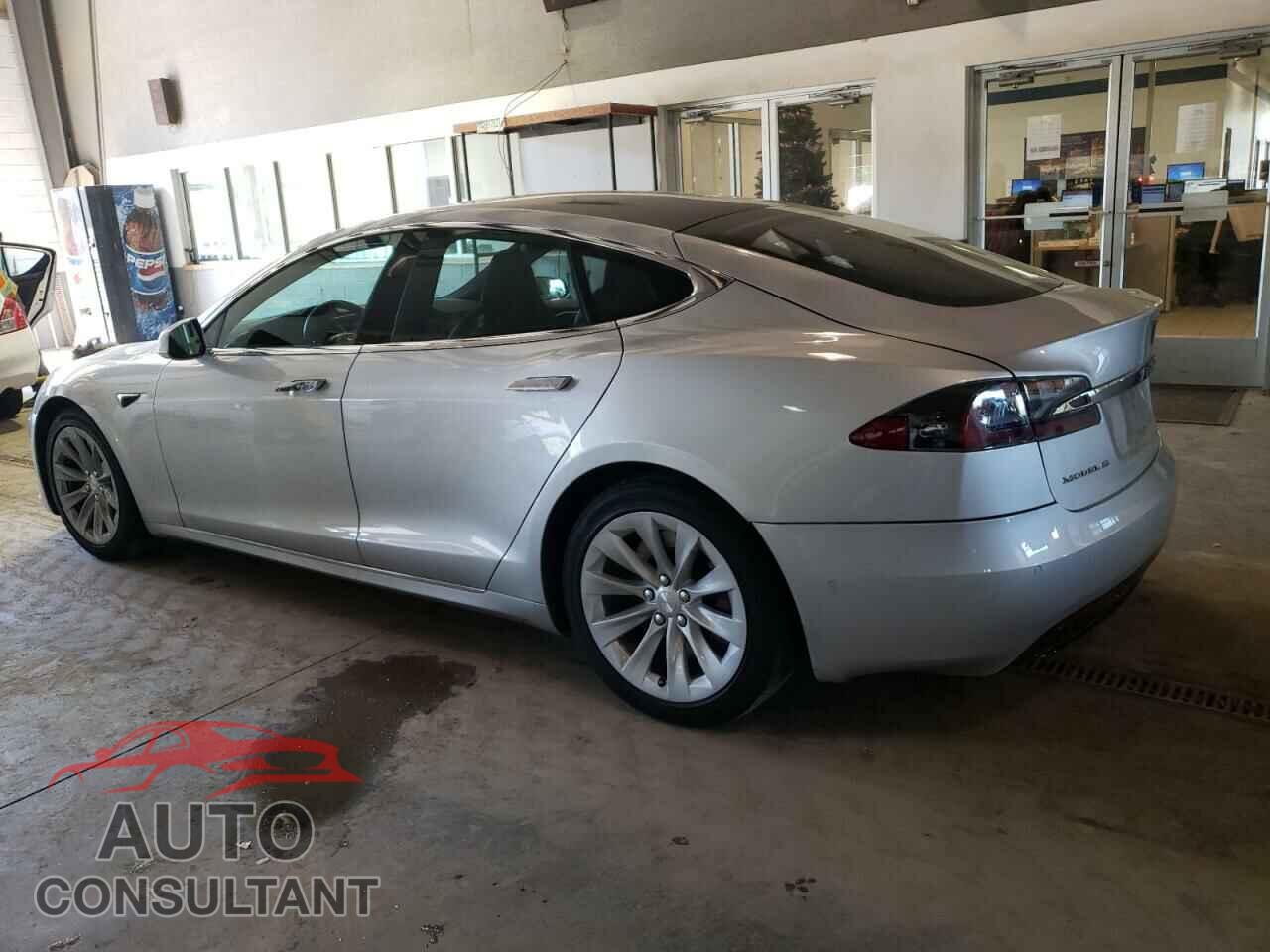 TESLA MODEL S 2018 - 5YJSA1E22JF244869