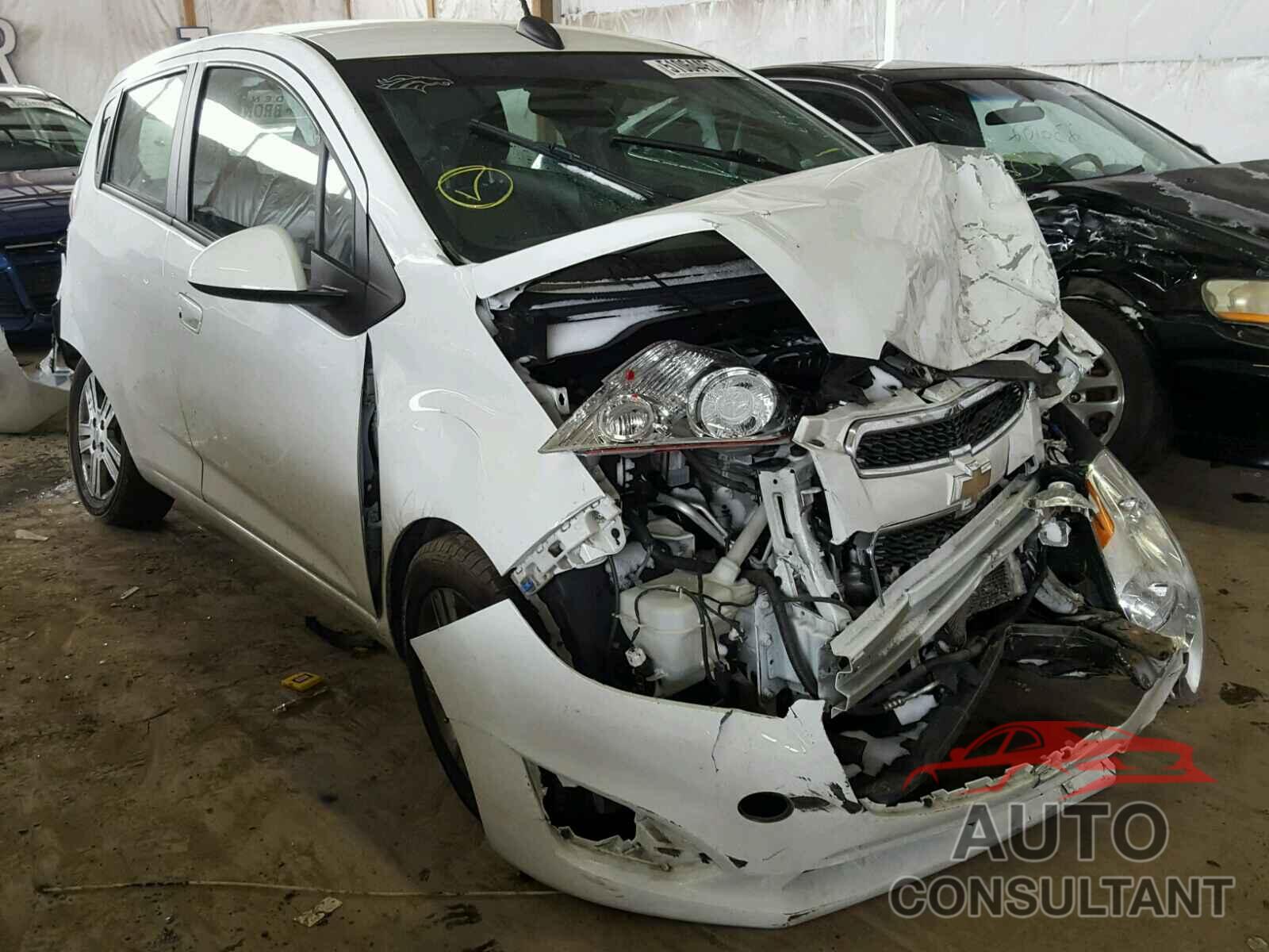 CHEVROLET SPARK 2015 - KL8CD6S98FC740136