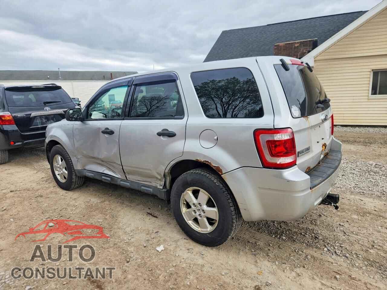 FORD ESCAPE 2011 - 1FMCU0C72BKA51139