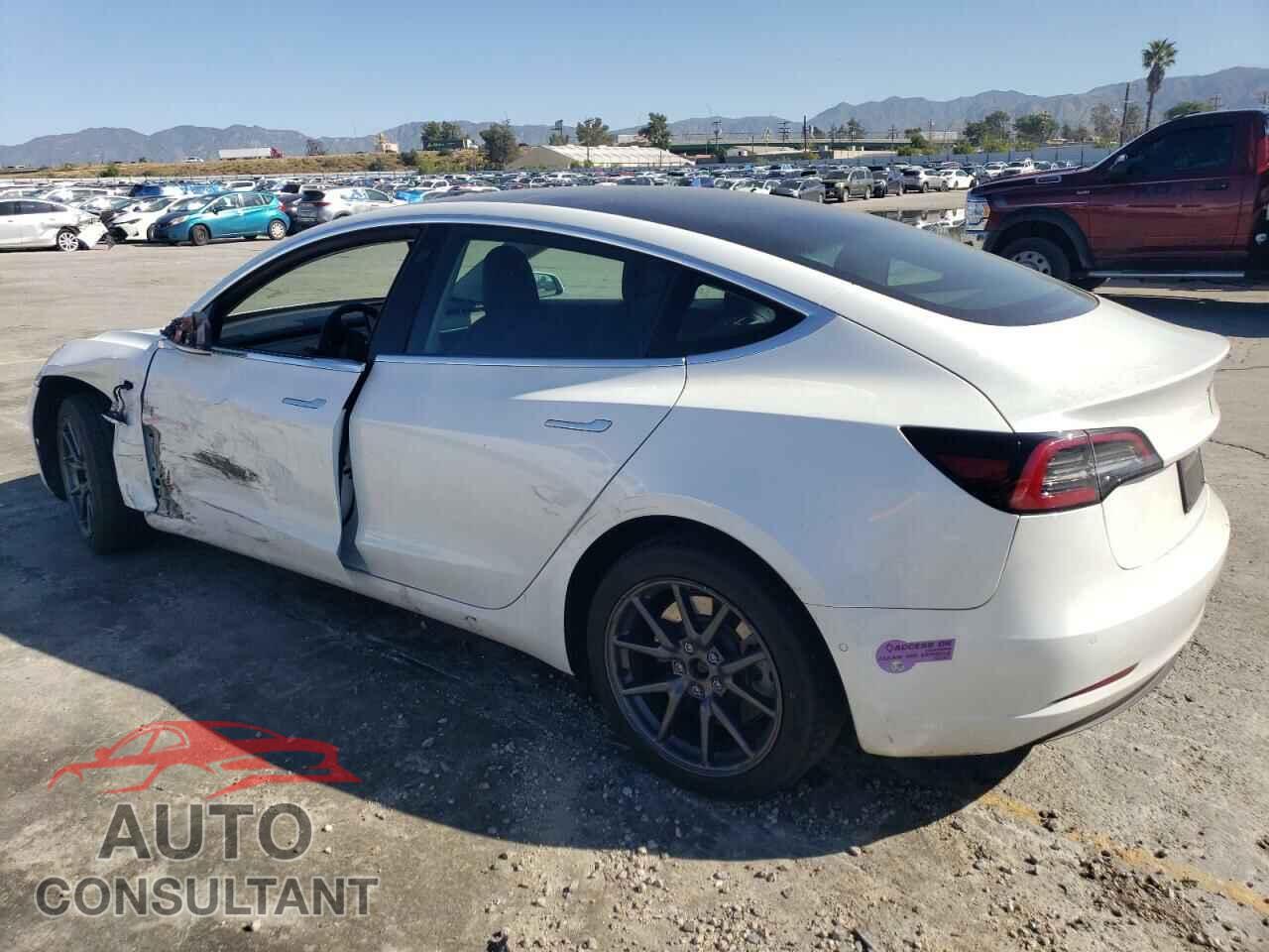 TESLA MODEL 3 2019 - 5YJ3E1EAXKF447980